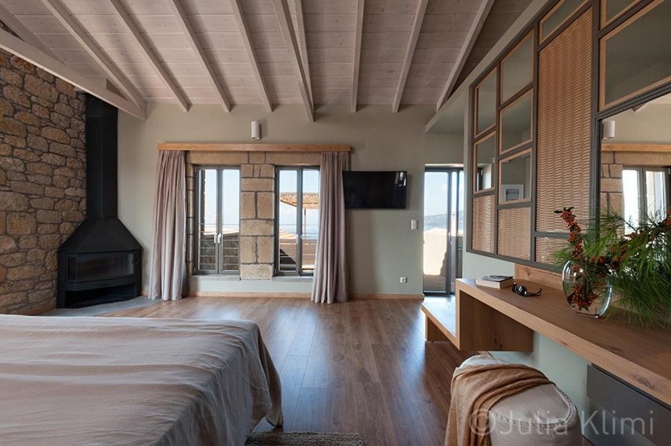 Diapori Suites Hotel Kardhamili Cameră foto